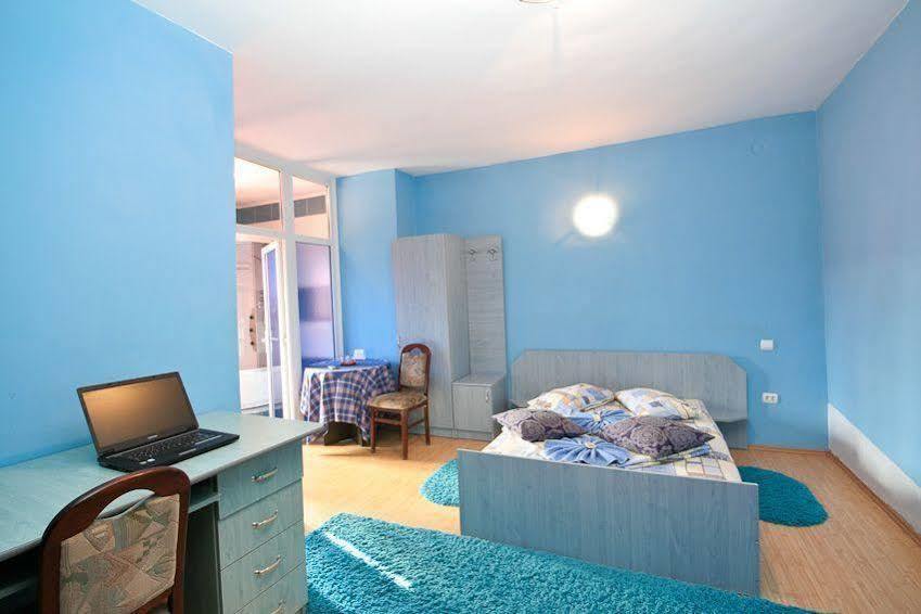 Pension La Viorel Isaila Sibiu Exterior photo