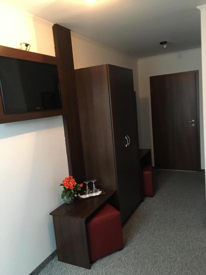 Pension La Viorel Isaila Sibiu Exterior photo